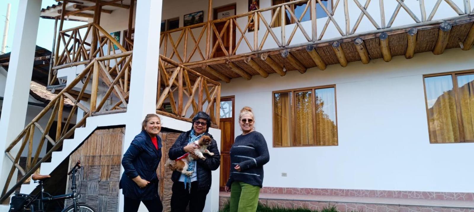 Hostal Miramonti Urubamba Bagian luar foto